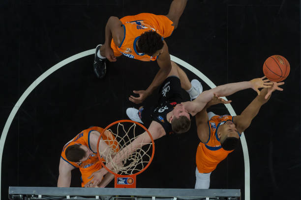 破马竞防守 破马竞防守