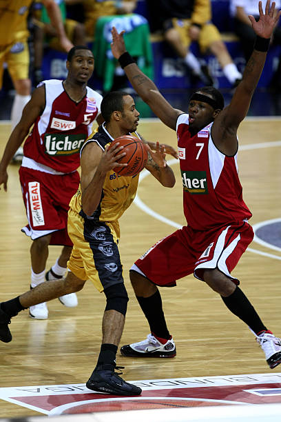 约旦队的三 约旦队的三