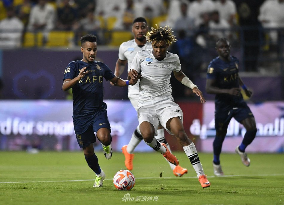 快船陷入联 快船陷入联