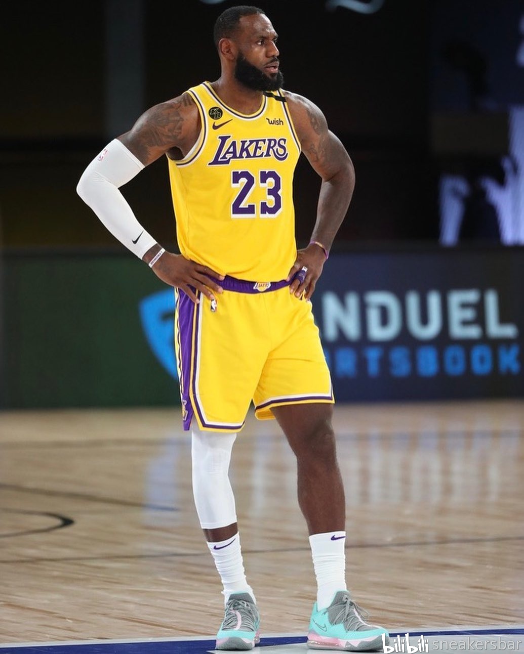 这场比赛中 这场比赛中